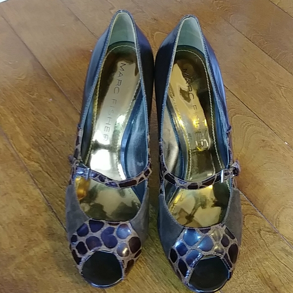 Marc Fisher suede & animal print platform heels Sz 8.5 - Picture 4 of 8